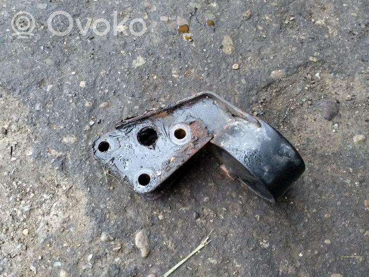 Nissan Almera Gearbox mount 