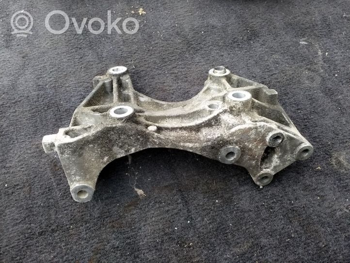 Volkswagen Lupo Engine mounting bracket 