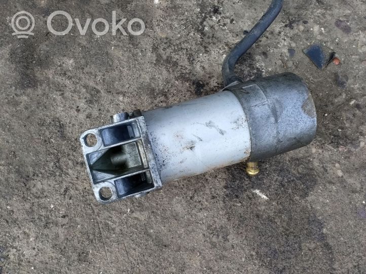 Renault 21 Mekaaninen polttoainepumppu 