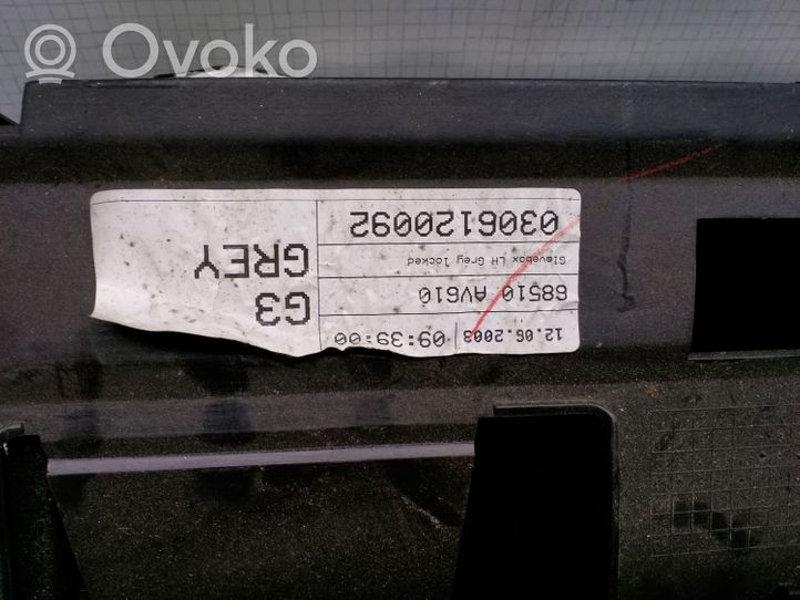 Nissan Primera Schowek deski rozdzielczej / Komplet 68510AV610
