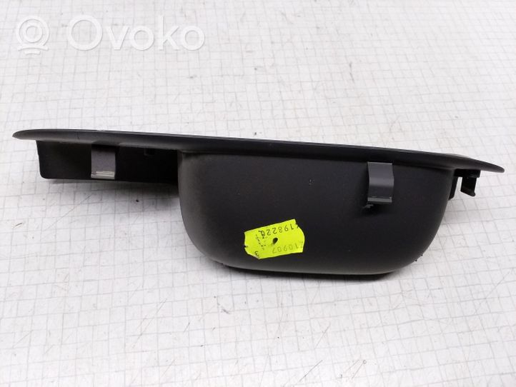 Volkswagen Sharan Altro elemento di rivestimento della portiera posteriore 7M3867171R