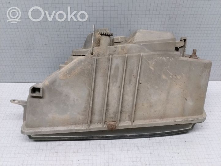 Seat Toledo I (1L) Lampa przednia 302961572