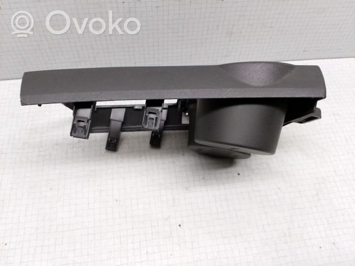 Ford Focus C-MAX Cup holder front WPVI039