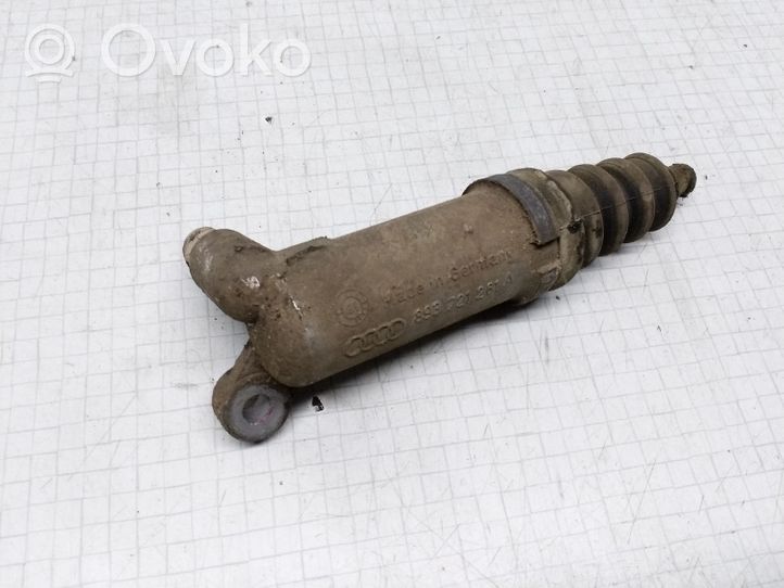 Audi 80 90 B3 Clutch slave cylinder 893721261A