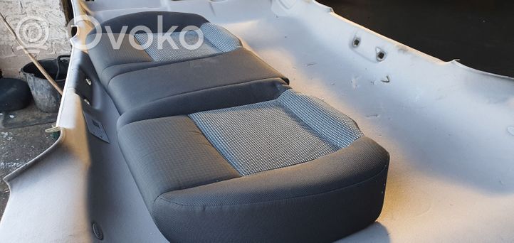 Seat Ibiza III (6L) Galinė sėdynė 6L0855375