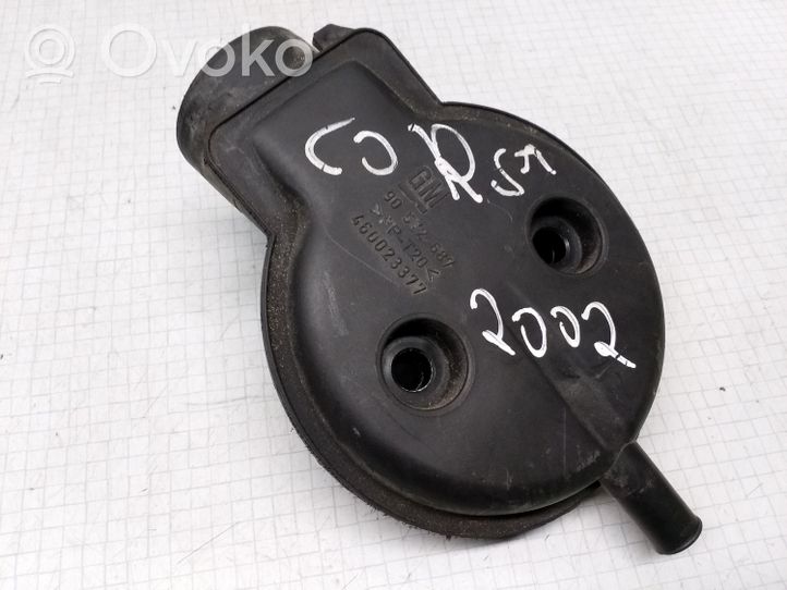 Opel Corsa C Autres pièces compartiment moteur 90572687