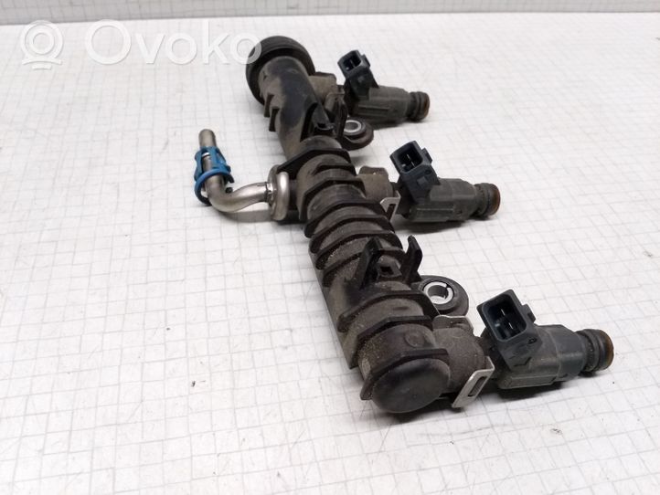 Opel Corsa C Fuel main line pipe 0280151075