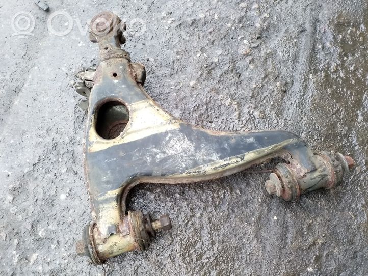 Mercedes-Benz E W124 Front lower control arm/wishbone 