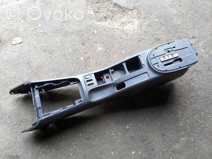 Nissan Primera Console centrale 