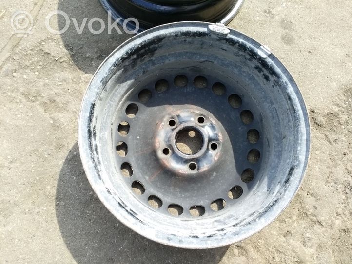 Volkswagen PASSAT B5 R15 steel rim 8D0601027