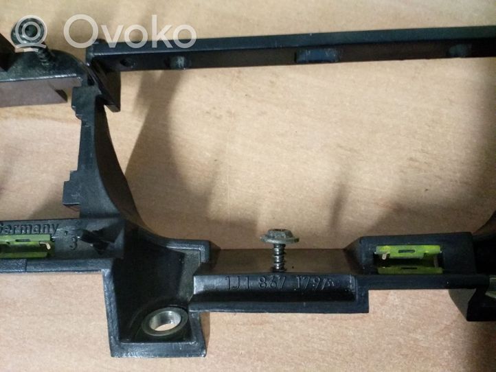 Volkswagen Bora Support poignée extérieur de porte avant 1J1867179A