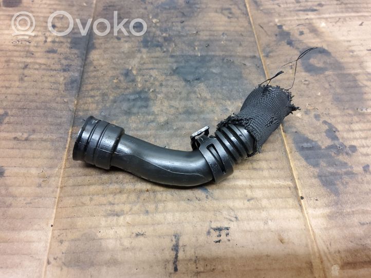 Volkswagen Bora Sfiato/tubo di sfiato/tubo flessibile 038103493AB