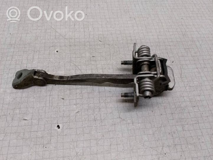 Opel Vectra C Priekinių durų atvėrimo ribotuvas 09229749