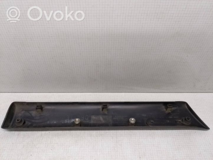 Opel Movano A Apdaila priekinių durų (moldingas) 7701692581