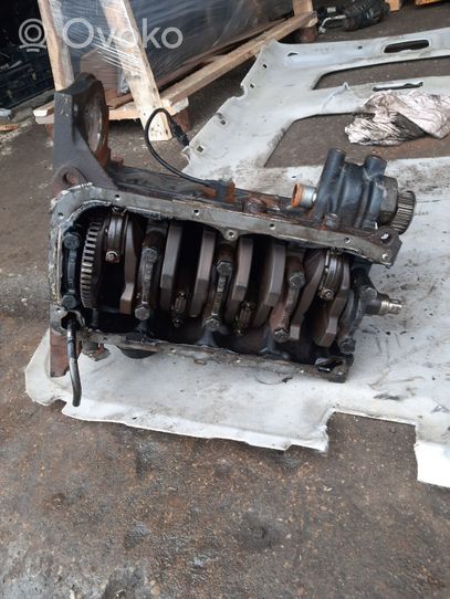 Opel Astra G Engine block 