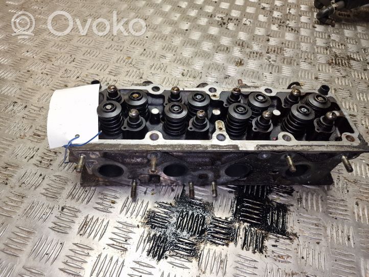 Opel Kadett E Culasse moteur 90090609