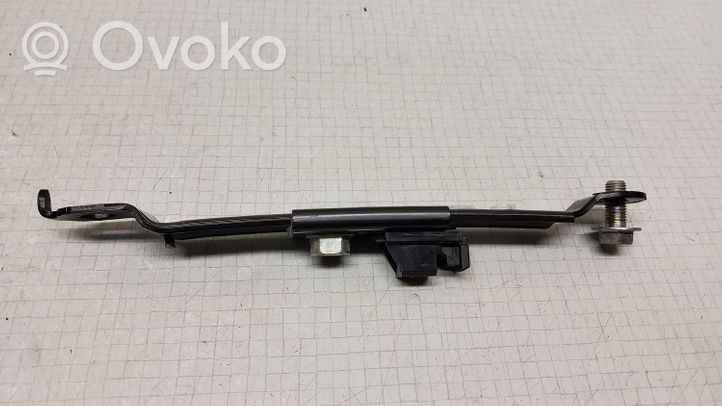 Subaru Outback Rail de réglage hauteur de ceinture de sécurité D526001