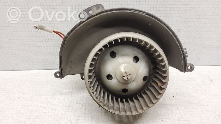 Opel Astra G Ventola riscaldamento/ventilatore abitacolo 52485309