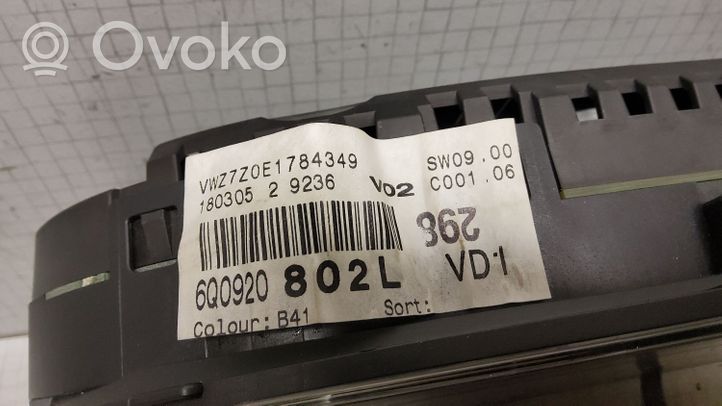 Volkswagen Polo IV 9N3 Moottorinohjausyksikön sarja ja lukkosarja 6Q0920802L