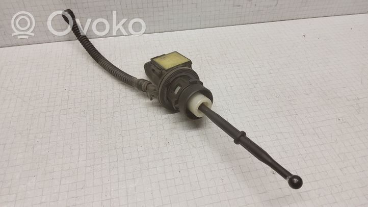 Volkswagen PASSAT B6 Siłownik sprzęgła / Wysprzęglik 3C0721388D