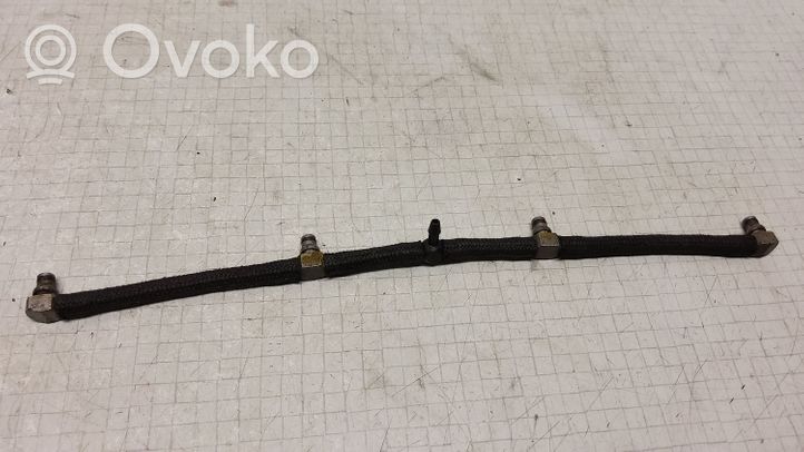 Fiat Bravo Fuel injector supply line/pipe 