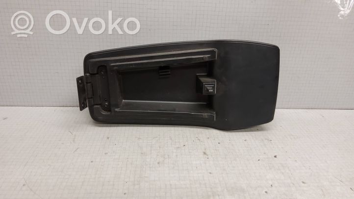 Ford Mondeo Mk III Armrest 