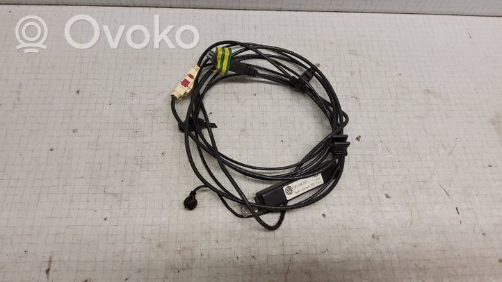 Volkswagen Transporter - Caravelle T5 Amplificateur d'antenne 7E0035577