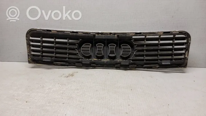 Audi A4 S4 B6 8E 8H Grotelės priekinės 8E0853651F