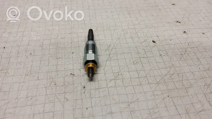 Volkswagen Transporter - Caravelle T4 Glow plug 0250201032