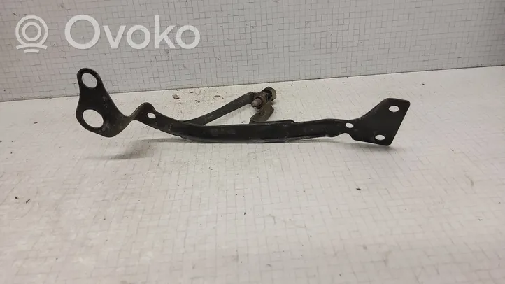 Audi A4 S4 B6 8E 8H Staffa del pannello di supporto del radiatore 8E0805537