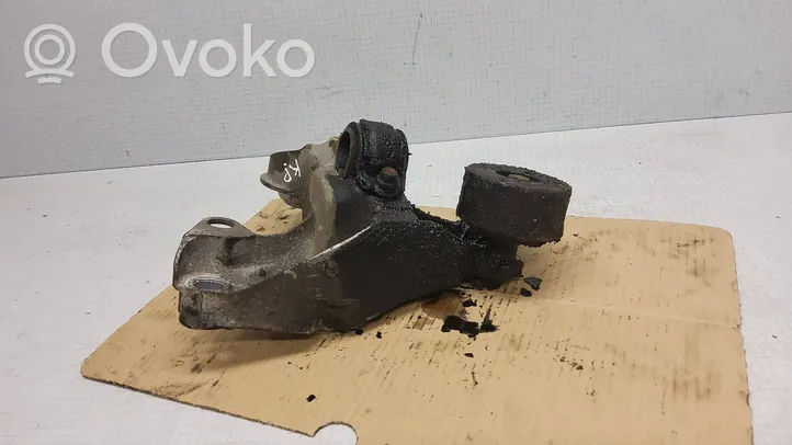 Audi A4 S4 B6 8E 8H Mocowanie stabilizatora osi przedniej 8E0199351C