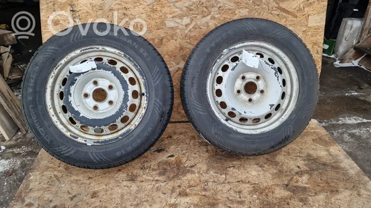 Volkswagen Caddy R15 summer tire 2K0601027