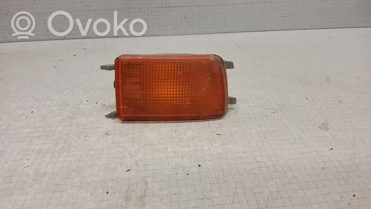 Volkswagen Golf III Indicatore di direzione anteriore 1H0953156C