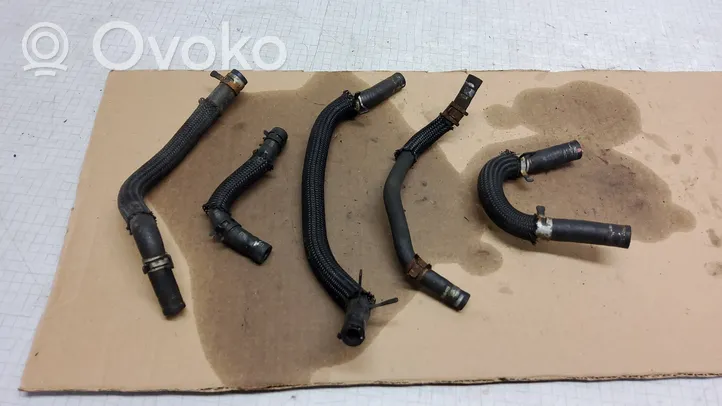 Toyota Verso Tuyau d'alimentation d'injecteur de carburant 