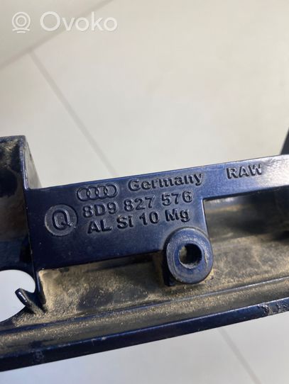 Audi A4 S4 B5 8D Éclairage de plaque d'immatriculation 8D9827576