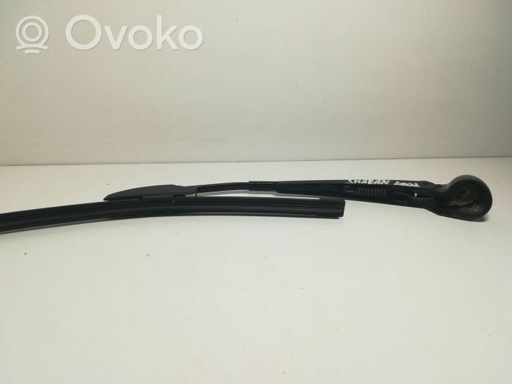 Volkswagen Sharan Rear wiper blade arm 