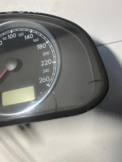 Volkswagen PASSAT B5.5 Speedometer (instrument cluster) 3B0920847E