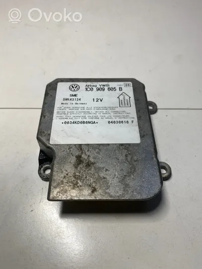 Volkswagen PASSAT B5.5 Airbag control unit/module 1C0909605B