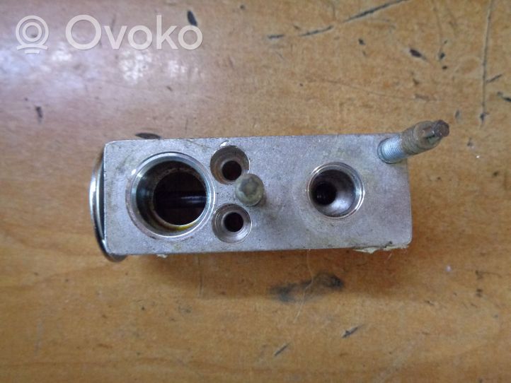 Peugeot 508 Air conditioning (A/C) expansion valve 52361690