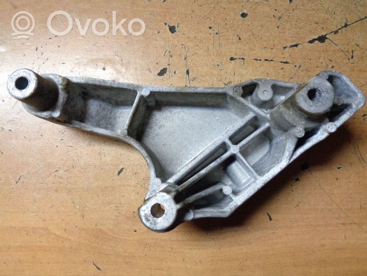 Opel Karl Engine mounting bracket 42441514