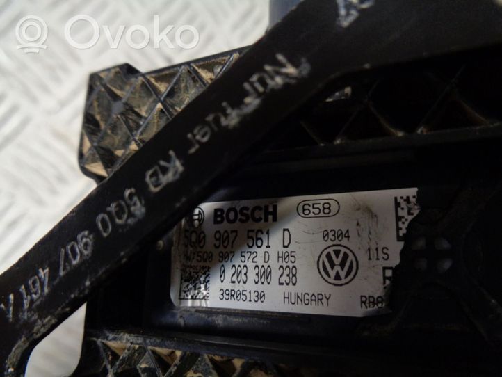 Volkswagen Golf Sportsvan Radar / Czujnik Distronic 5Q0907561D