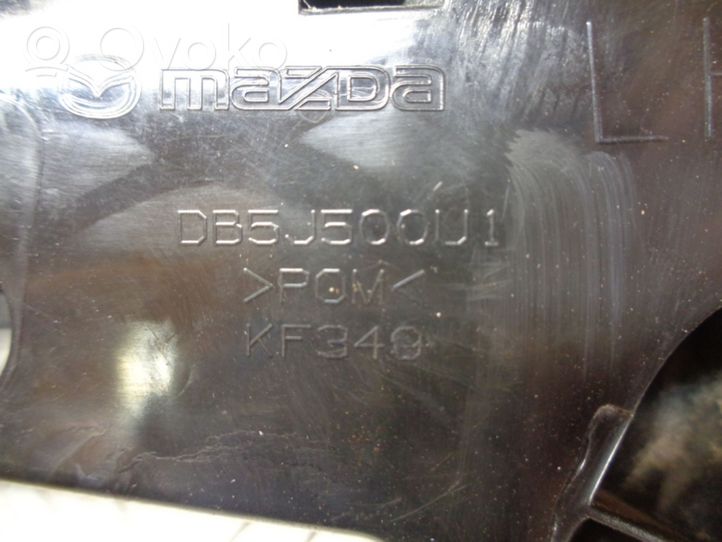 Mazda 2 Uchwyt / Mocowanie zderzaka przedniego DB5J500U1