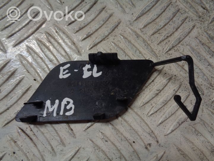 Mercedes-Benz E W211 Tappo/coprigancio di traino anteriore A2118851022