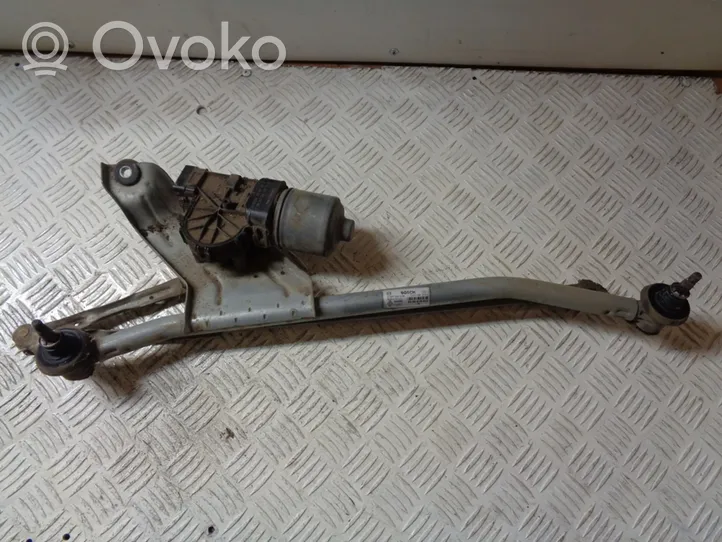 Dacia Duster Front wiper linkage and motor 8200619512