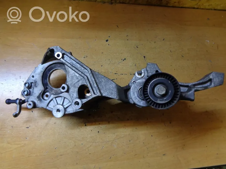 Skoda Yeti (5L) Mocowanie alternatora 03L903143K