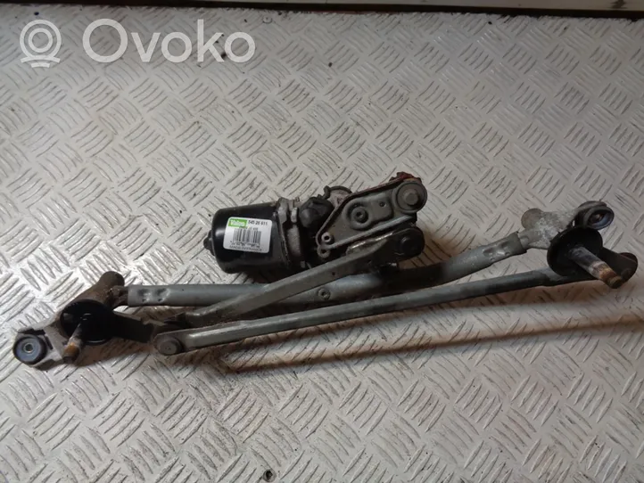 Nissan Qashqai+2 Etupyyhkimen vivusto ja moottori 28800JD900