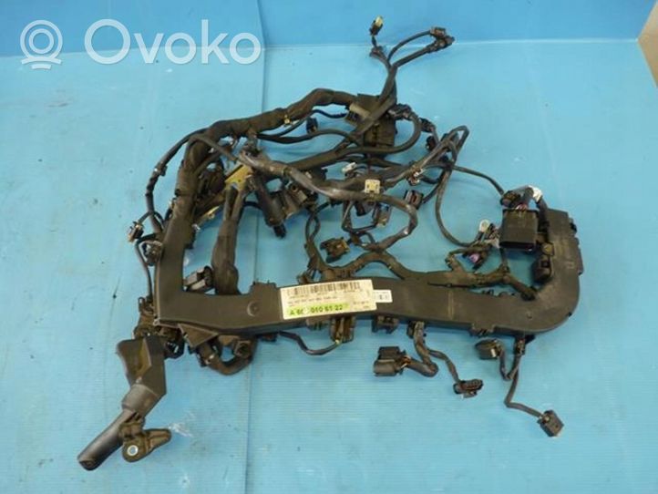 Infiniti Q50 Moottorin asennusjohtosarja a6510106122