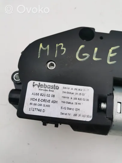 Mercedes-Benz GLE (W166 - C292) Motore/attuatore A1668200208