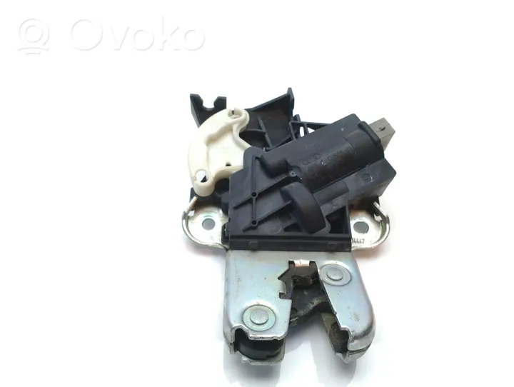 Audi A8 S8 D3 4E Blocco chiusura del portellone 4F5827505D