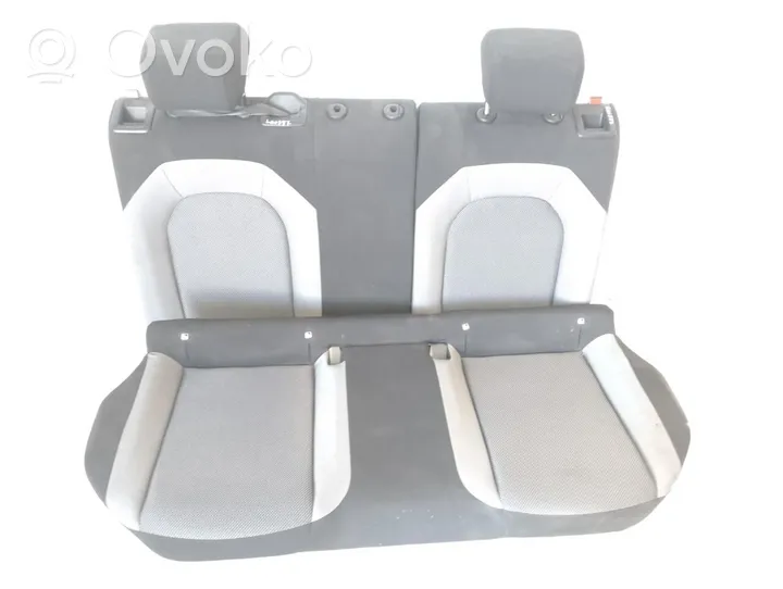Seat Ibiza V (KJ) Toisen istuinrivin istuimet 2Q0885503P